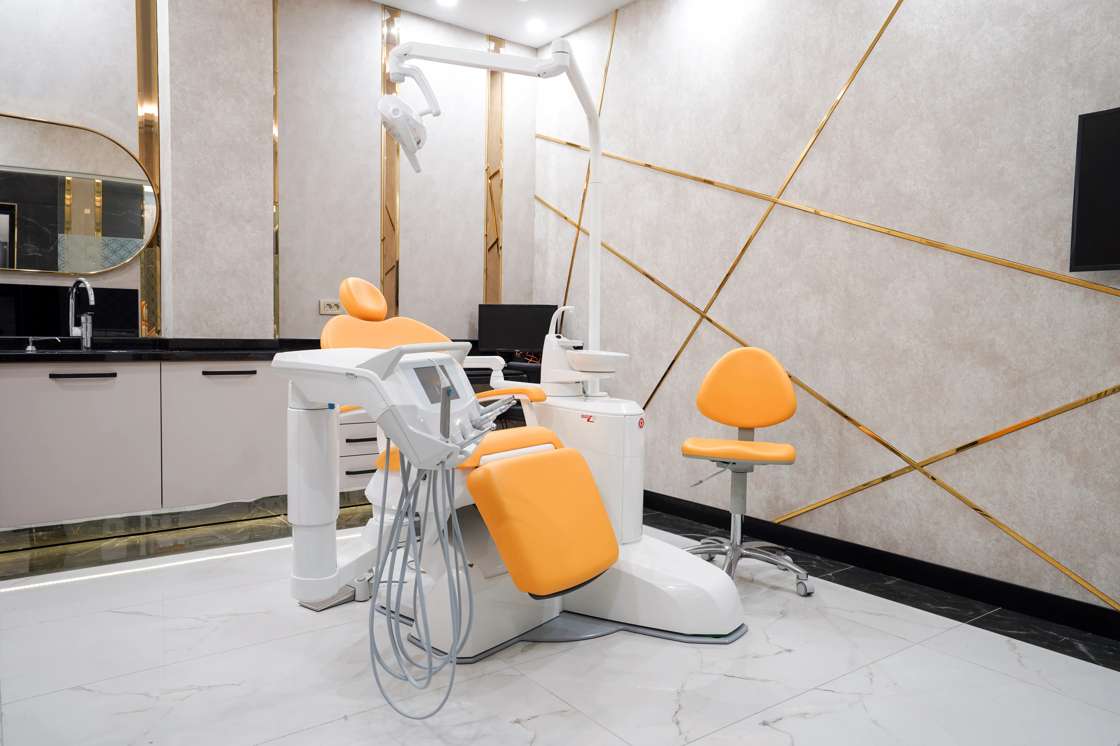 Dental clinic image