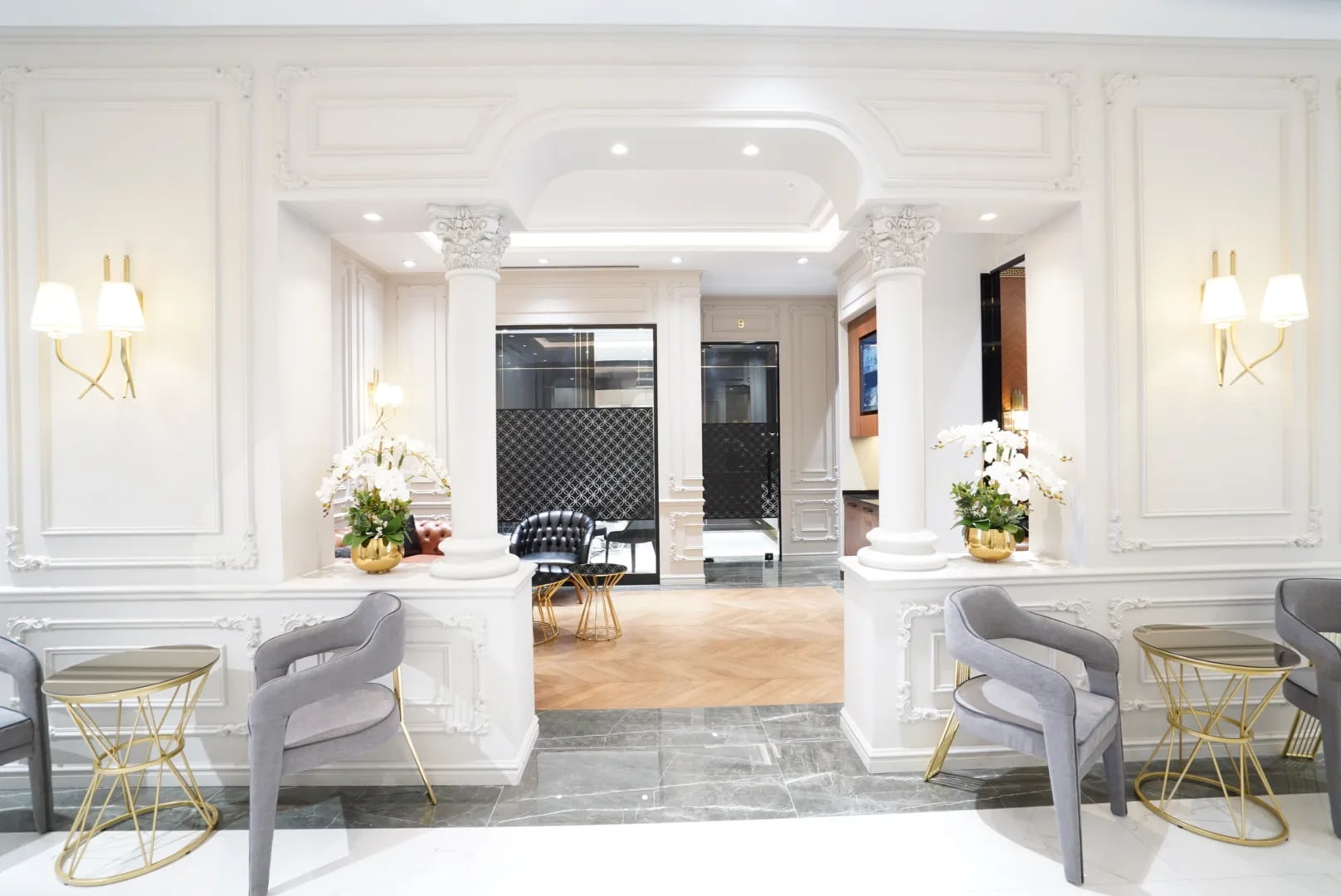 Dental clinic image