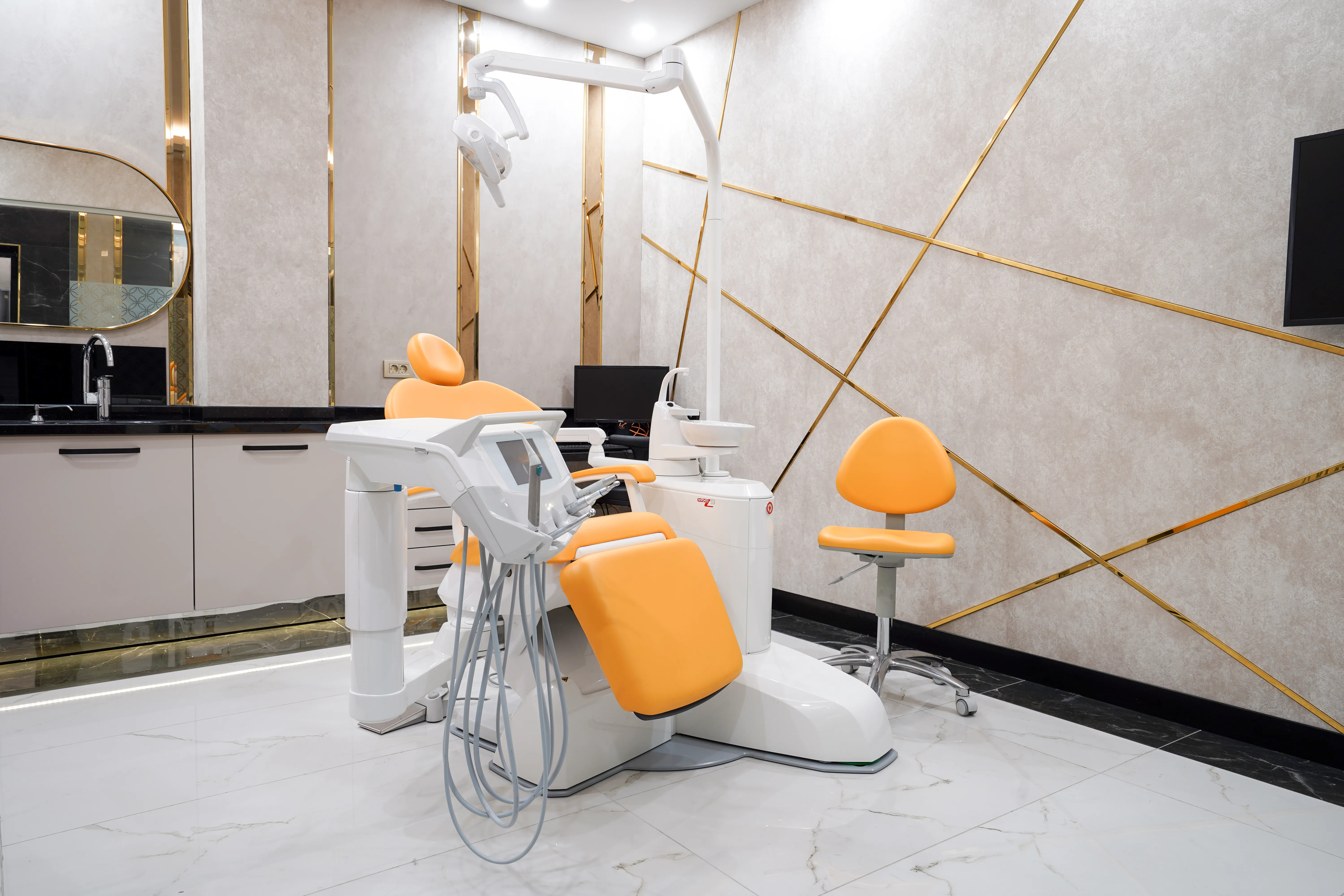 Dental clinic image
